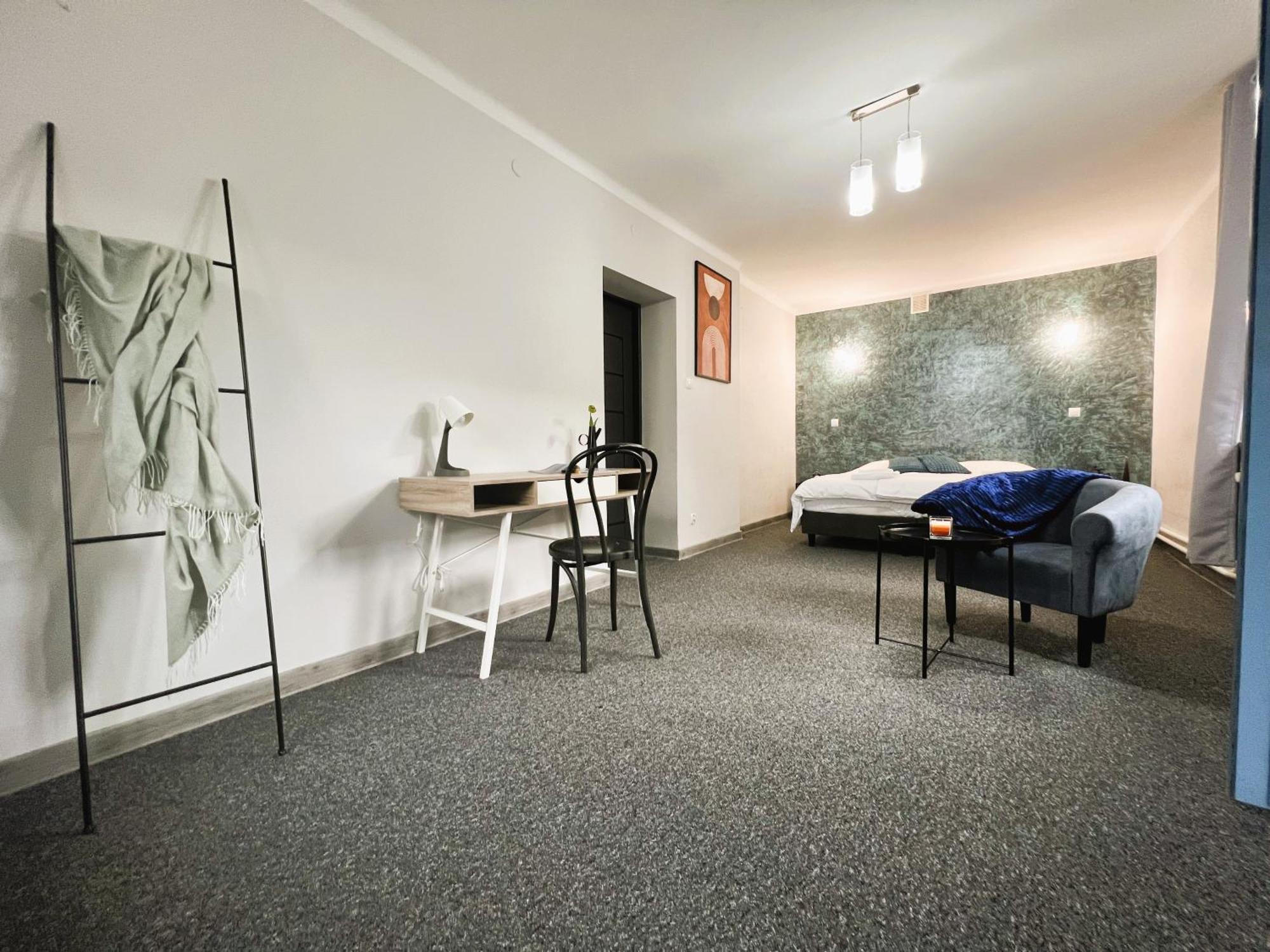 Apartamenty Romano Rzeszów Esterno foto